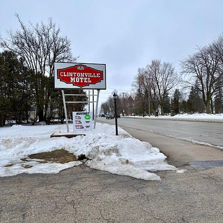 Clintonville Motel Extérieur photo
